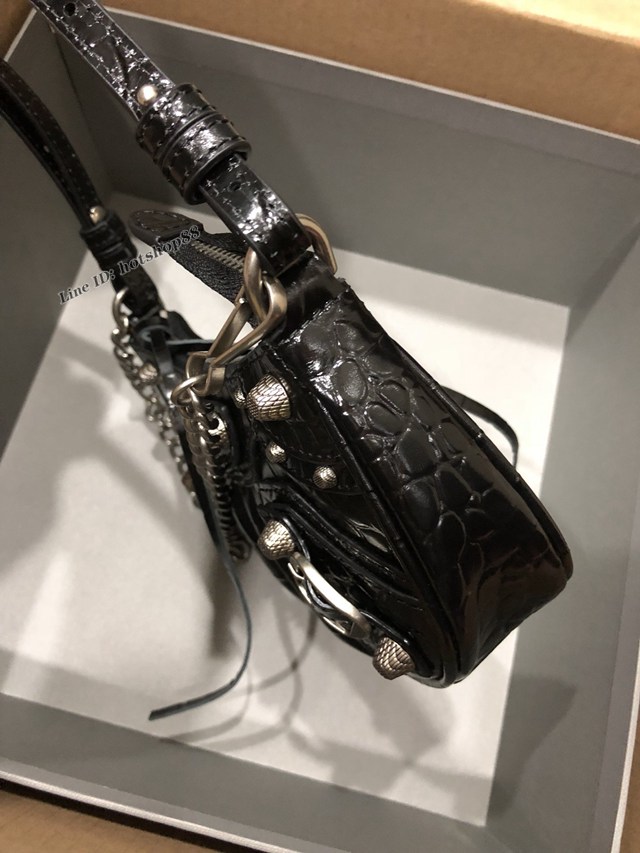 Balenciaga專櫃爆款機車包系列迷你鱷魚黑色銀扣肩背女包 巴黎世家Le Cagole半月牙腋下包餃子包 fyj1941